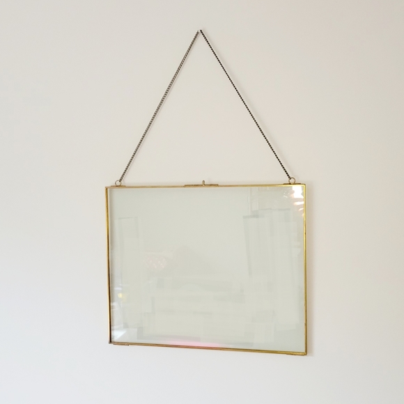Other - Hanging Picture Frame